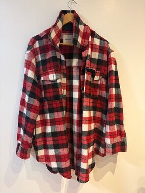 Plaid Button-Up Shacket in Red, Black & White